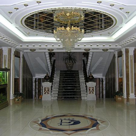 Dnipro Hotel Cherkasy Exterior photo
