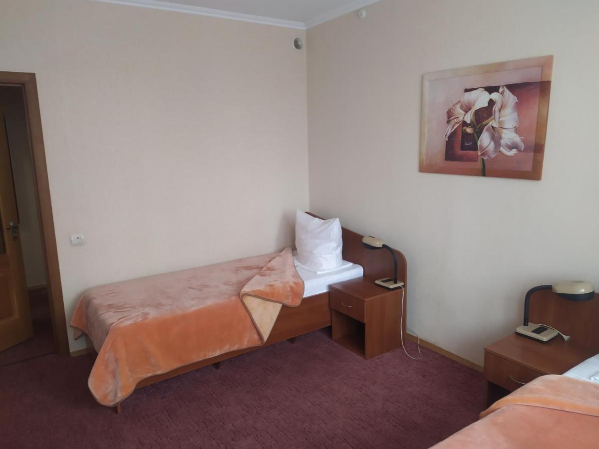 Dnipro Hotel Cherkasy Exterior photo
