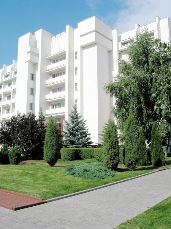 Dnipro Hotel Cherkasy Exterior photo