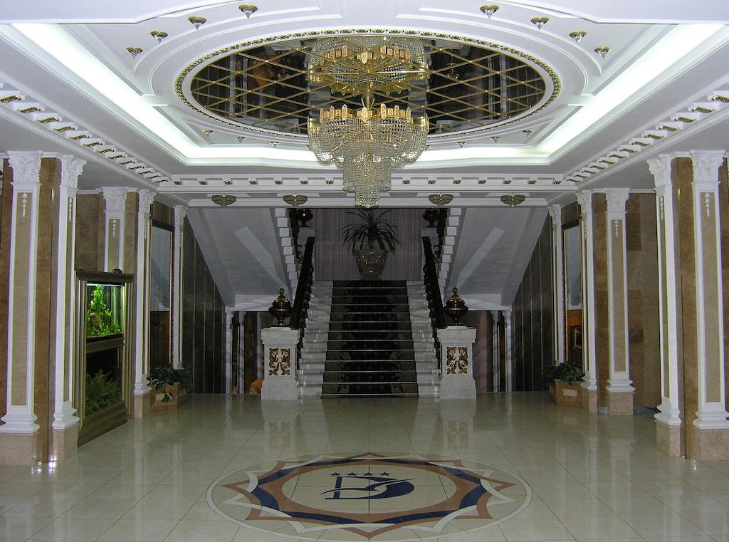 Dnipro Hotel Cherkasy Exterior photo