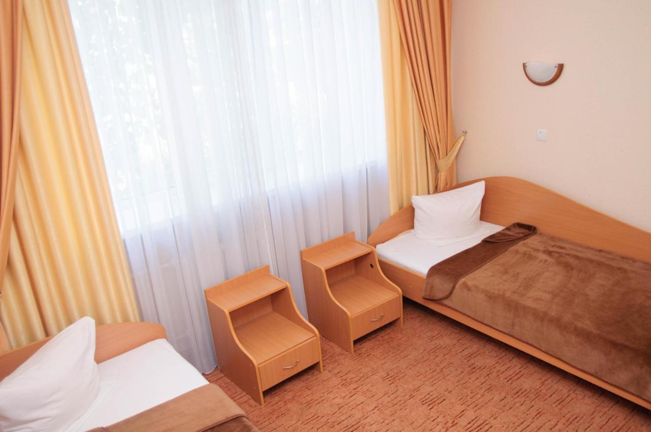 Dnipro Hotel Cherkasy Room photo